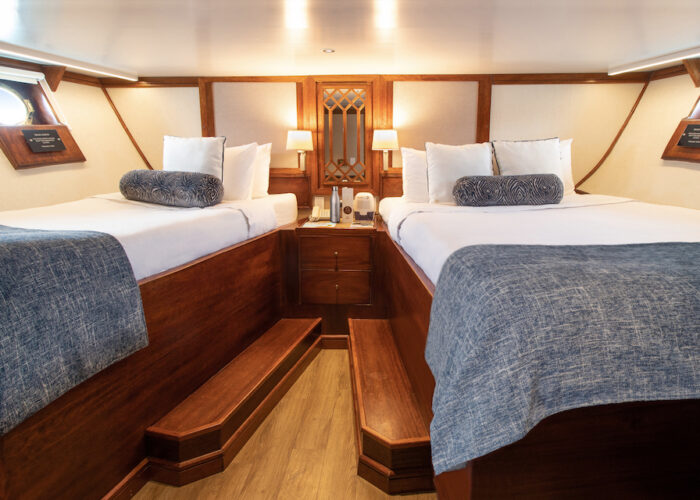 Grace-Carolina-Deck-Twin-Queen-Deluxe-Stateroom
