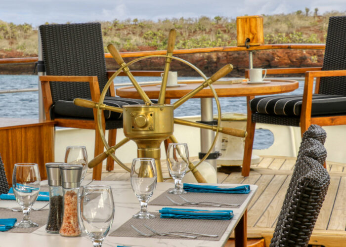 Grace-Outside-Dining-3
