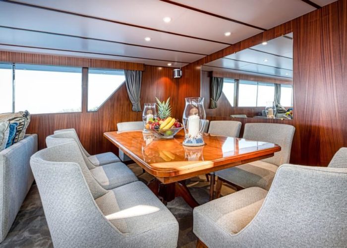 Classic Motor Yacht Chantella Dining Table