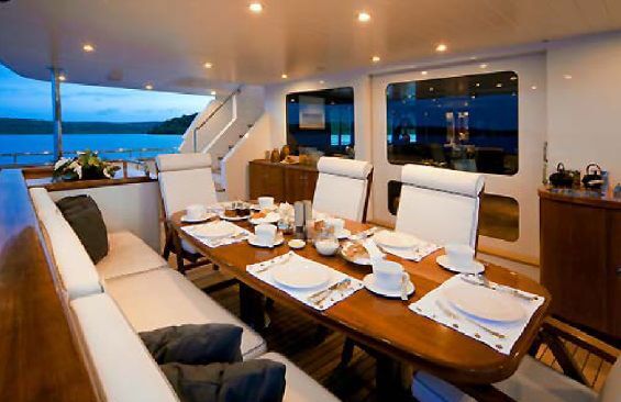 Classic Motor Yacht Koi Dining Table