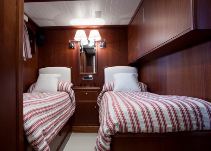 Classic Motor Yacht Marhaba Twin Cabin