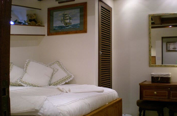 Classic Motor Yacht Watermark Cabin