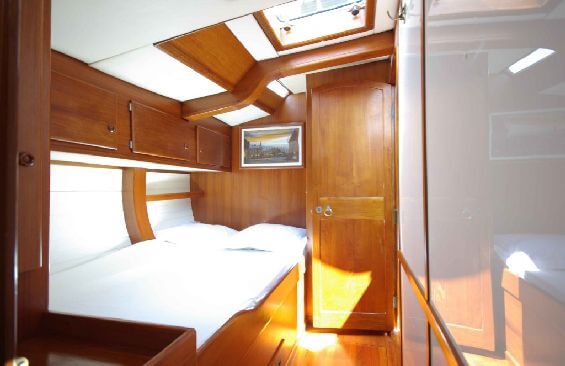 Classic Sailing Yacht Bernic II Cabin