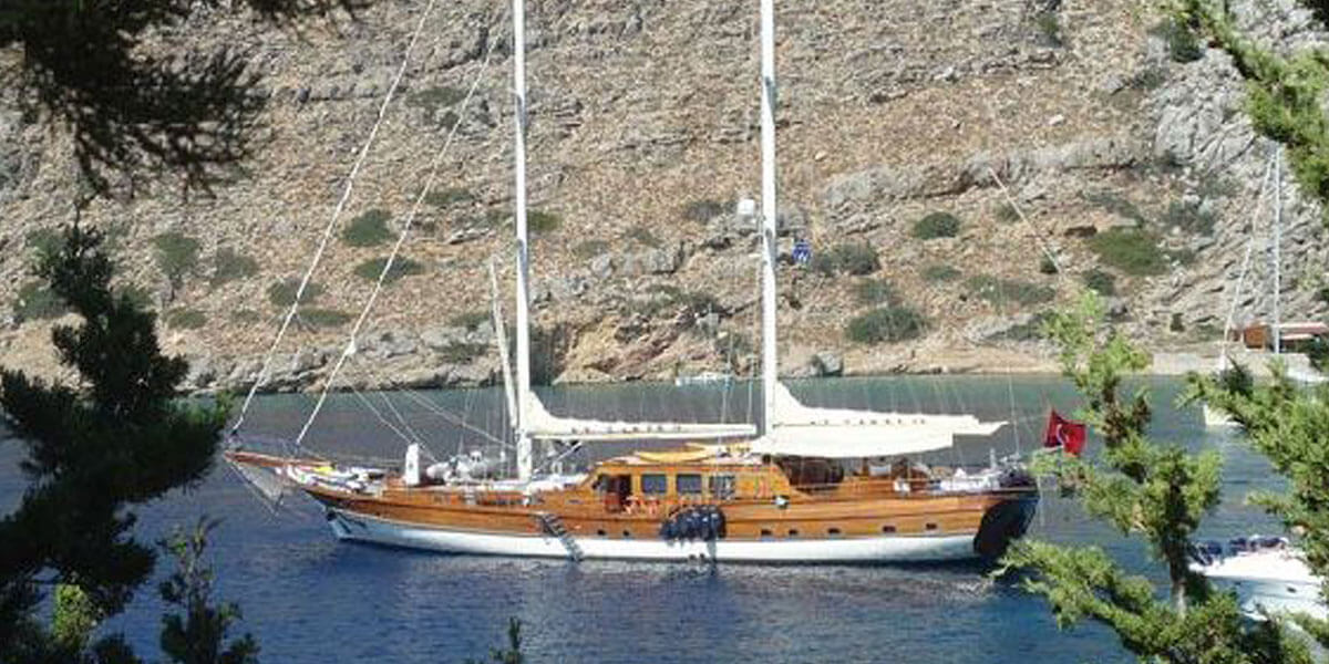 Classic Sailing Yacht Caner 4