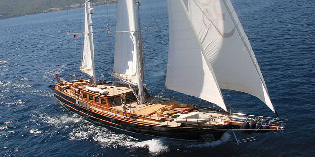 Shanti Classic Yacht Charters Vip Gulets