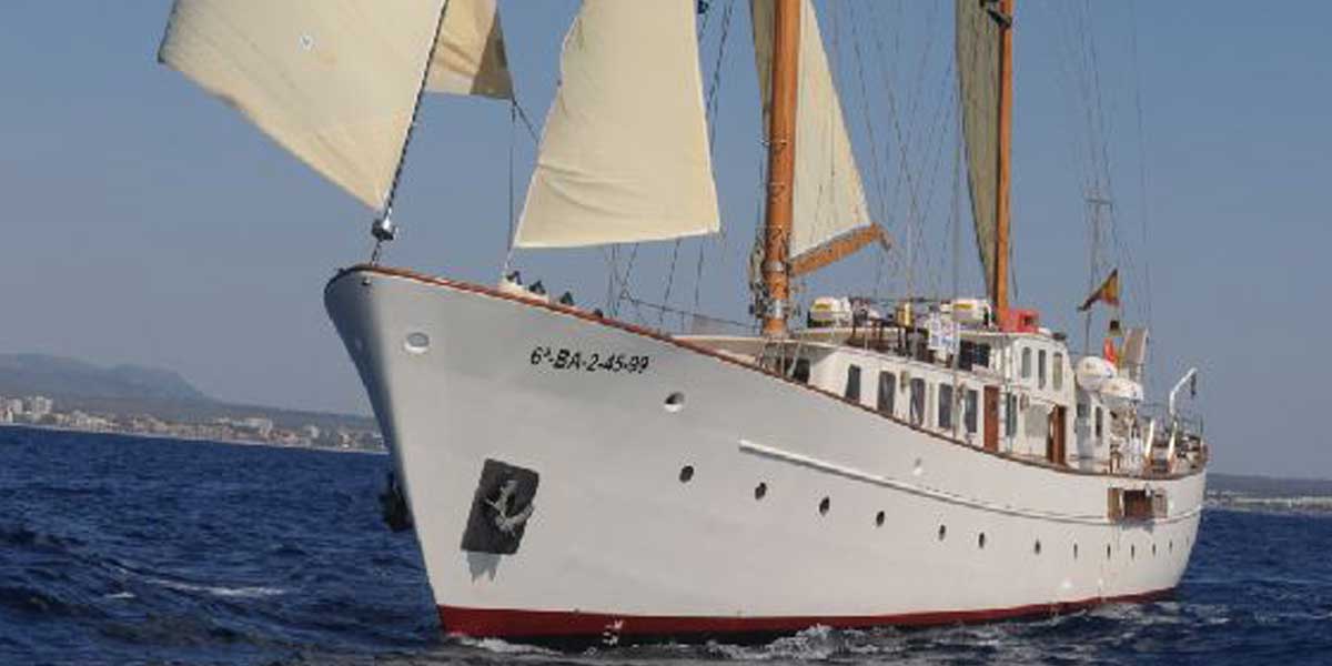 Classic Sailing Yacht Southern Cross