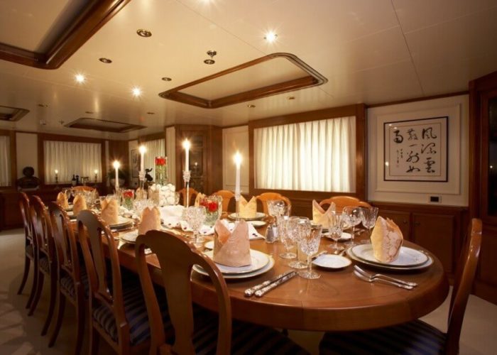 Expedition Vessel Seawolf Dining Table