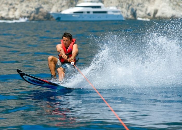 Sailing yacht Orianda waterski
