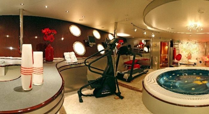 Classic Motor Yacht Sherakhan Gym And Spa