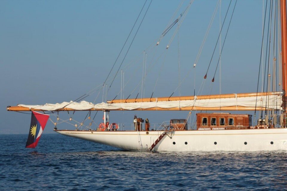d'alema yacht