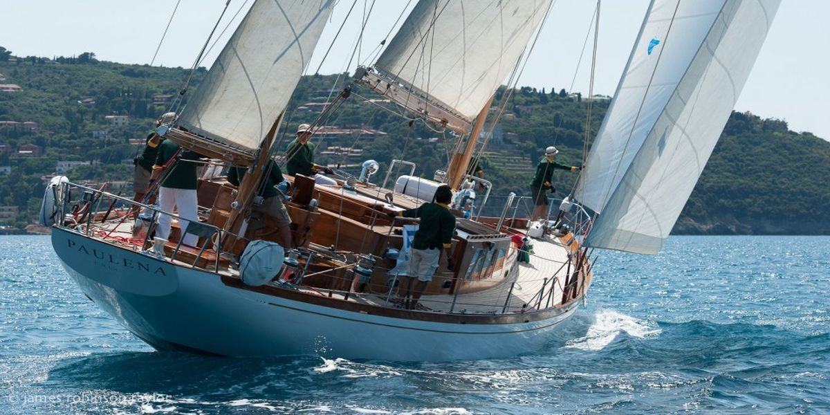 sailing yacht Paulena stern view