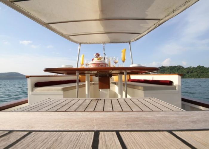 Classic Sailing Yacht Meta IV Aft Cockpitview