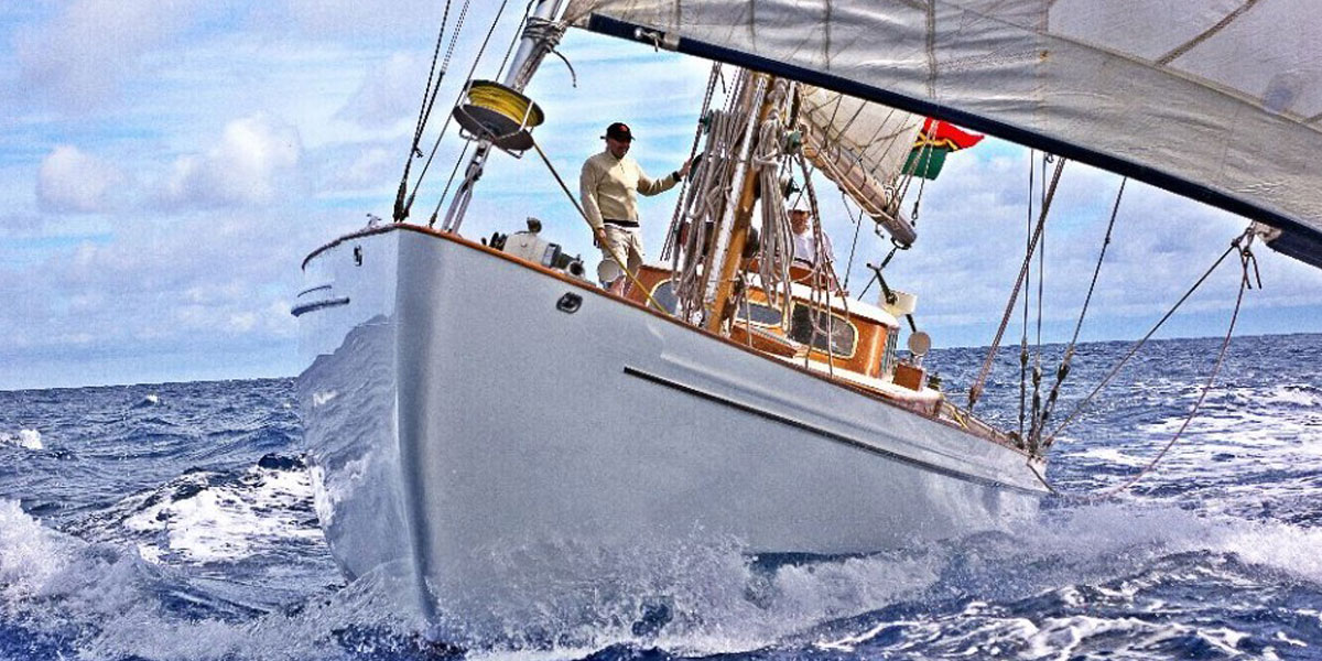 Kahurangi classic sailing yacht