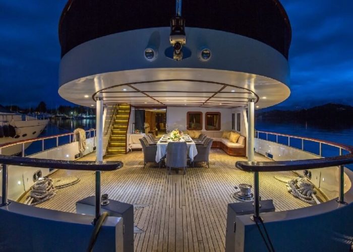 Classic Motor Yacht Donna Del Mare Aft Deck Dining