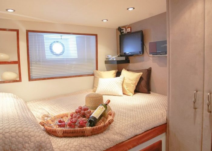 Classic Sailing Yacht Astarte Cabin