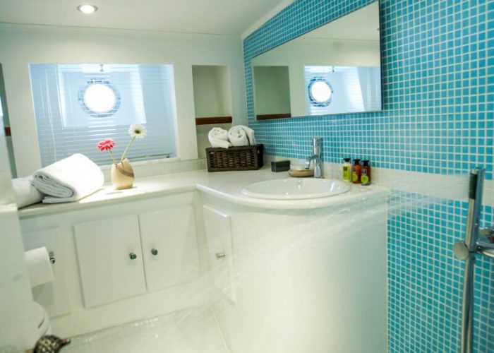 Classic Sailing Yacht Astarte Master Cabin Bathroom