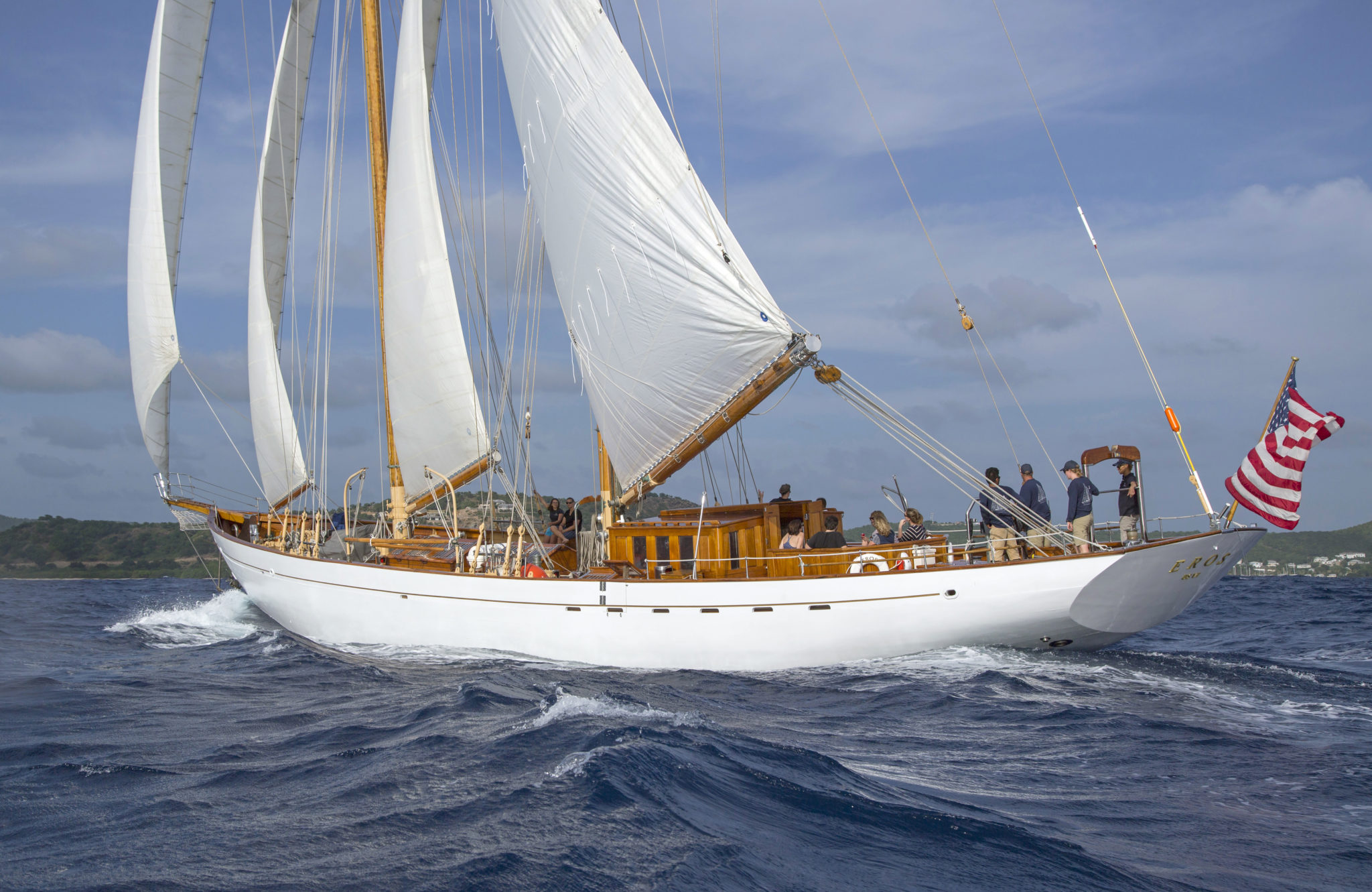 eros yacht sailing