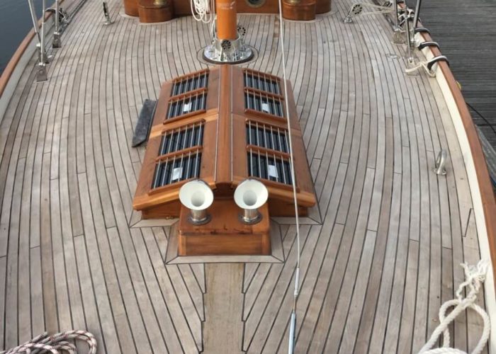 Classic Yacht Helena Deck View
