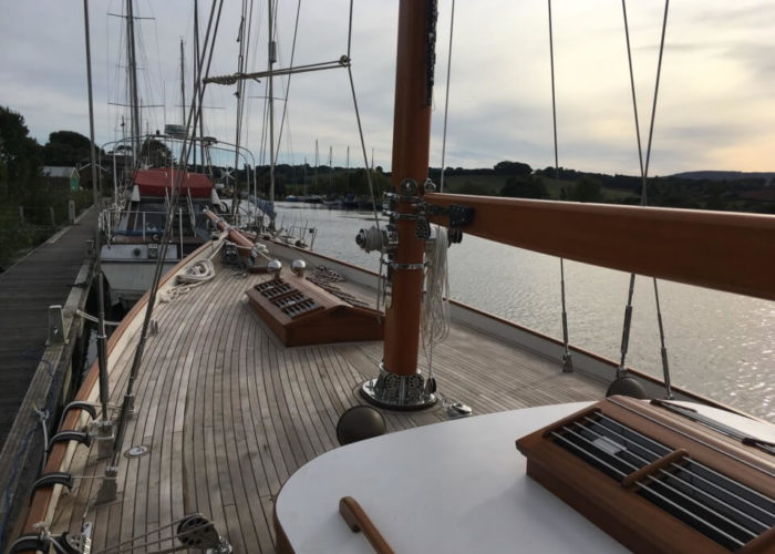 Classic Yacht Helena Forward View