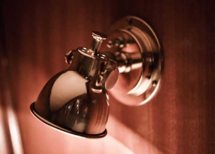 Classic Motor Yacht Entrancer Light Fitting