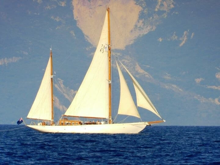 yacht halcyon uk