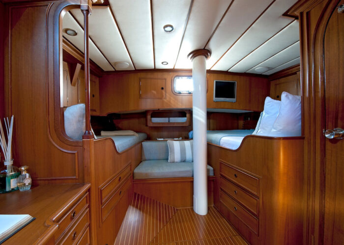 SWAN 65 VENATOR MASTER CABIN