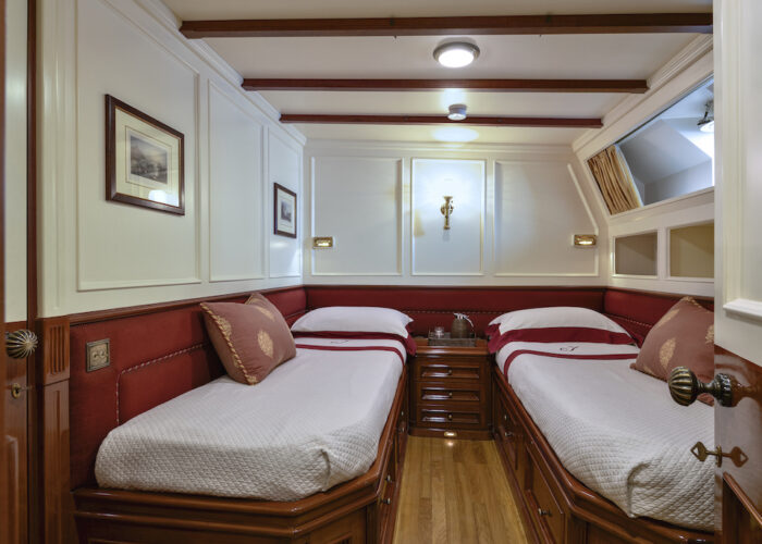 Yacht invader starboard cabin