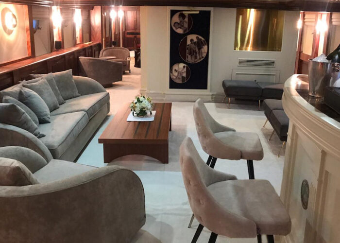 Lounge 1