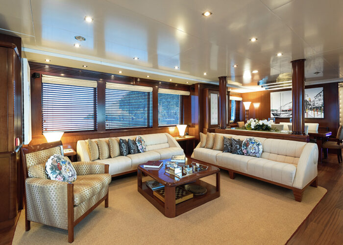 classic motor yacht wexplorer interior main saloon.jpg