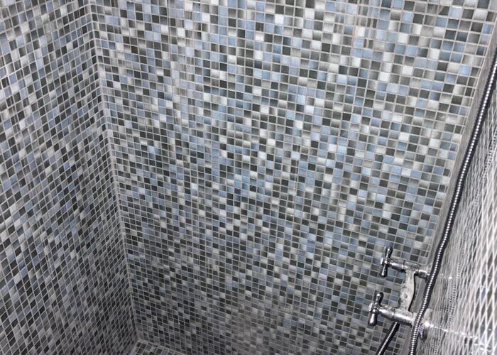 balto shower