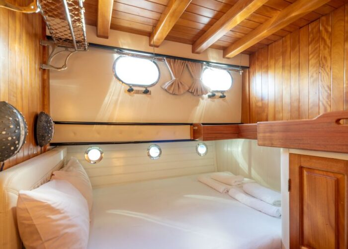 Kavira double cabin 1 view