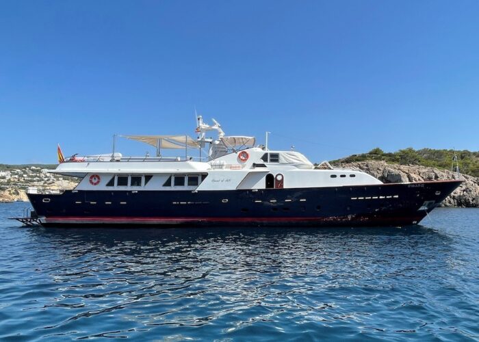 Spirit of MK Starboard view
