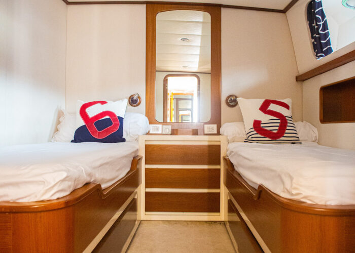 Spirit of MK Twin 2 Beds and Mirror