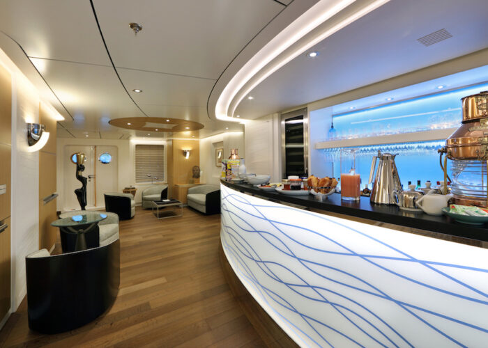 bar main deck