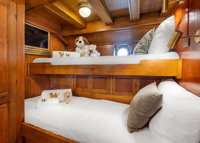 weatherbird--sailing-upper-lower-bunks