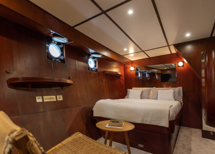 Fairmile - Starboard Cabin Double Bed